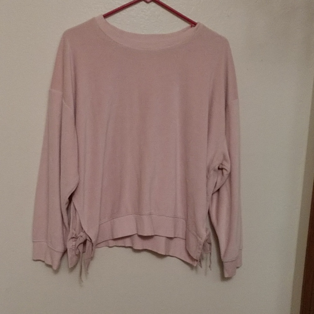 Ana blush pink top.